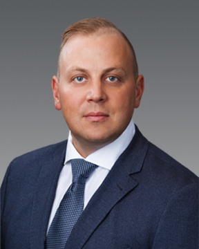 Photo of Chad Larson.