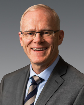 Photo of Mark MacRae.